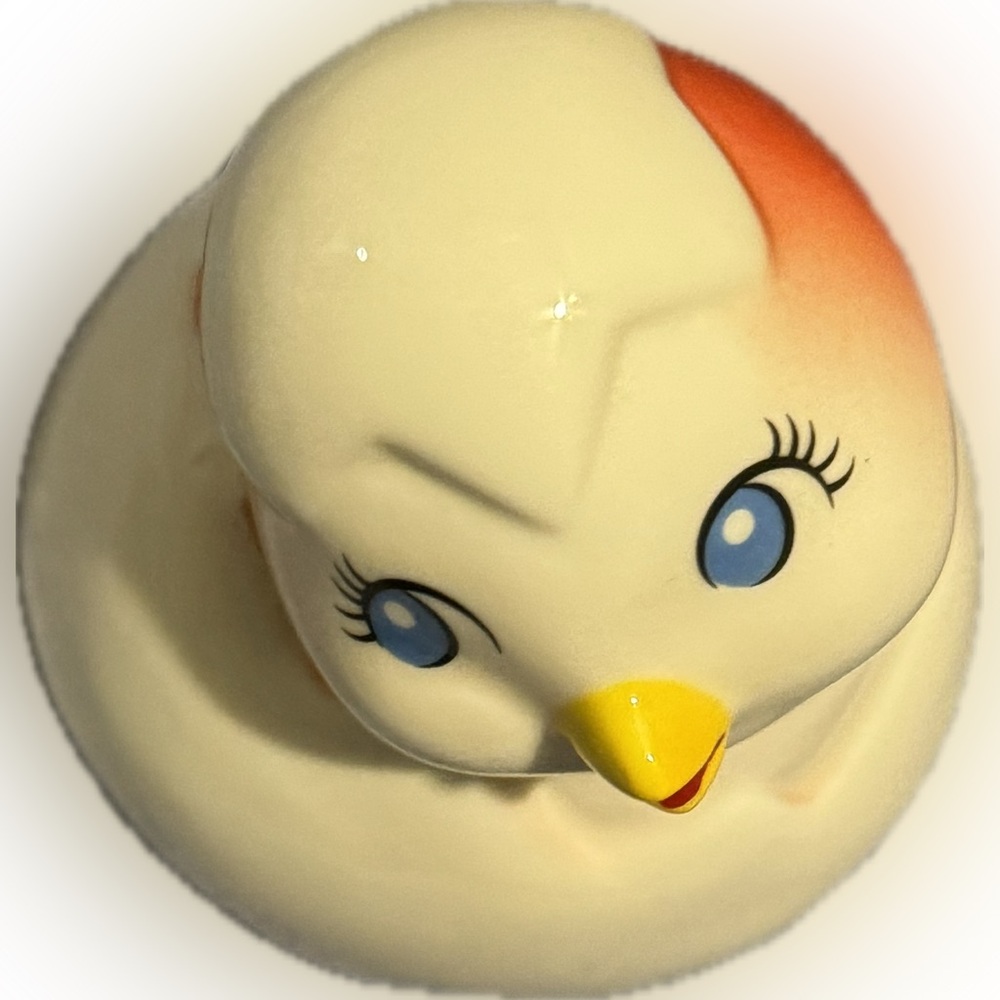 Charming EASTER Ceramic Chick with Blue Eyes - Picture 6 of 10